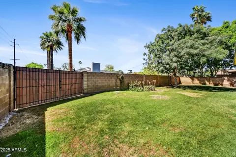 1941 E Hazelwood St, Phoenix, AZ 85016 photo 23