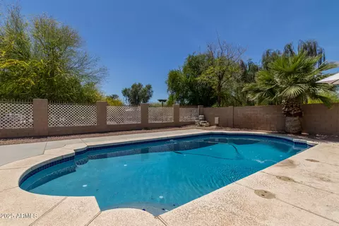 1617 W Pecan Rd, Phoenix, AZ 85041