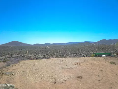 10555 E Powerline Rd #31, Dewey, AZ 86327