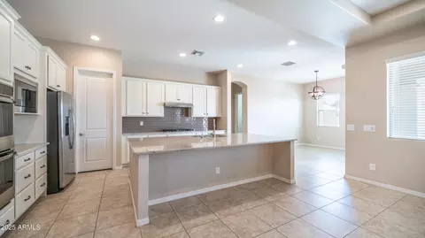 Entry Way - 4323 E Wheaton St, Gilbert, AZ 85295 photo 2 of 4