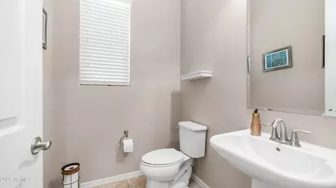 Bath - 4323 E Wheaton St, Gilbert, AZ 85295 photo 1 of 2