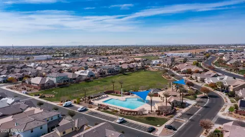 View/Area - 4323 E Wheaton St, Gilbert, AZ 85295 photo 2 of 2