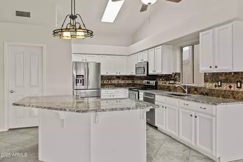 300 W Windsor Dr, Gilbert, AZ 85233 photo 3
