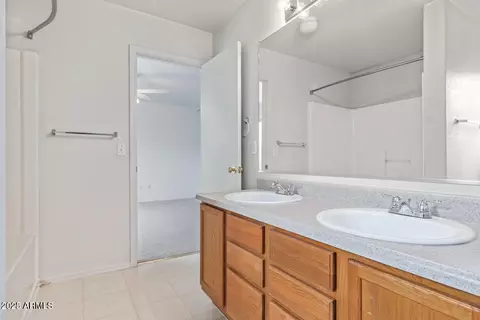 Bath - 8924 E Portobello Ave, Mesa, AZ 85212 photo 2 of 3
