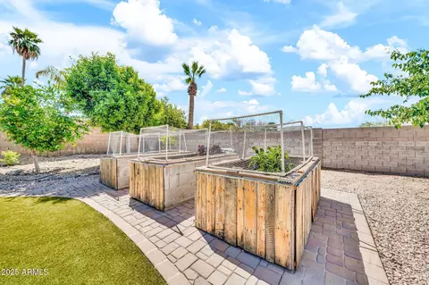 747 E Meadow Ln, Phoenix, AZ 85022 photo 20
