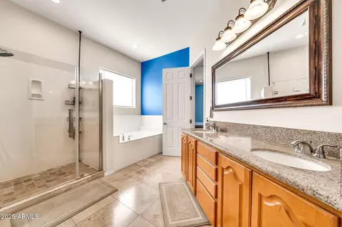 747 E Meadow Ln, Phoenix, AZ 85022 photo 35