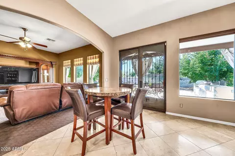 747 E Meadow Ln, Phoenix, AZ 85022 photo 7