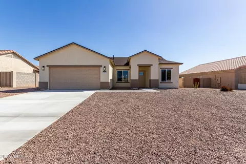 10365 W Mission Dr, Arizona City, AZ 85123
