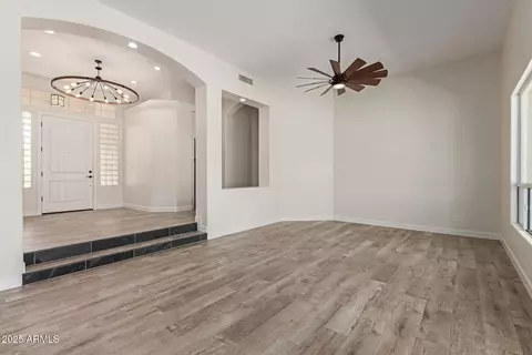 2552 E Silverwood Dr, Phoenix, AZ 85048 photo 4