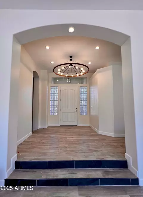 2552 E Silverwood Dr, Phoenix, AZ 85048 photo 18