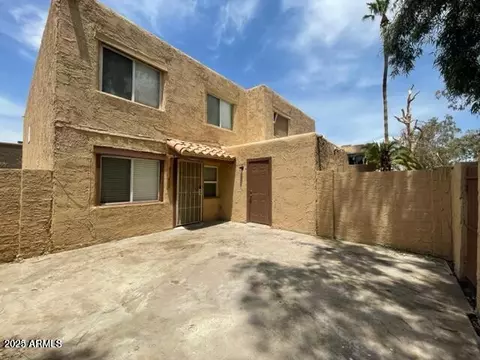 4714 E Pueblo Ave, Phoenix, AZ 85040