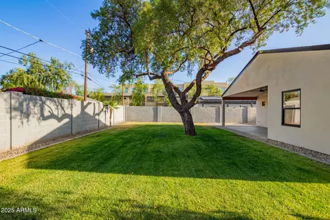 Exterior - 4205 N 19th Pl, Phoenix, AZ 85016 photo 11 of 11
