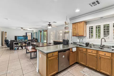 Kitchen - 6422 W Range Mule Dr, Phoenix, AZ 85083 photo 1 of 2