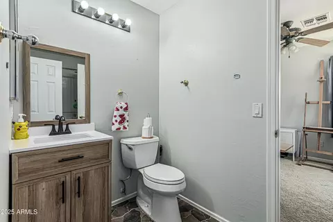 Bath - 6422 W Range Mule Dr, Phoenix, AZ 85083 photo 2 of 5
