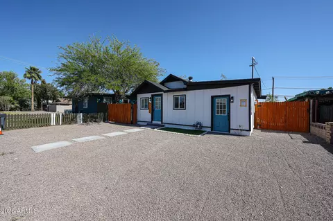 741 E Carol Ave, Phoenix, AZ 85020 photo 2