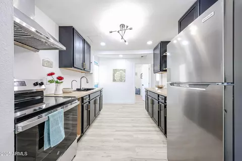 741 E Carol Ave, Phoenix, AZ 85020 photo 7