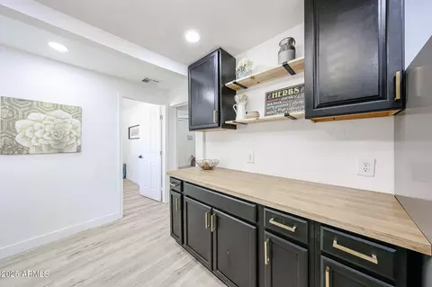 741 E Carol Ave, Phoenix, AZ 85020 photo 11