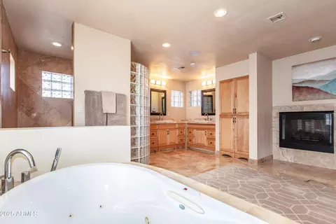 Bath - 3522 E Cherokee St, Phoenix, AZ 85044 photo 3 of 9