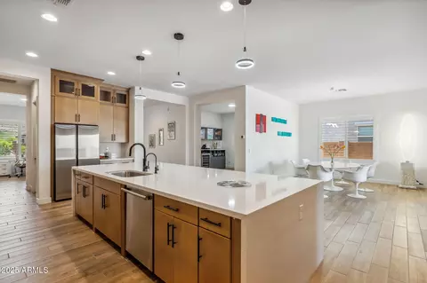 Kitchen - 3366 E Constance Way, Phoenix, AZ 85042 photo 6 of 7