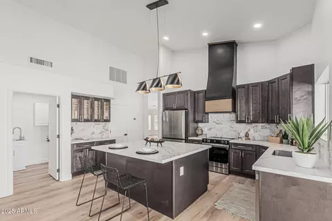 862 W Rawhide Ave, Gilbert, AZ 85233