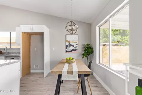 Dining - 1408 E Carson Rd, Phoenix, AZ 85042 photo 2 of 2