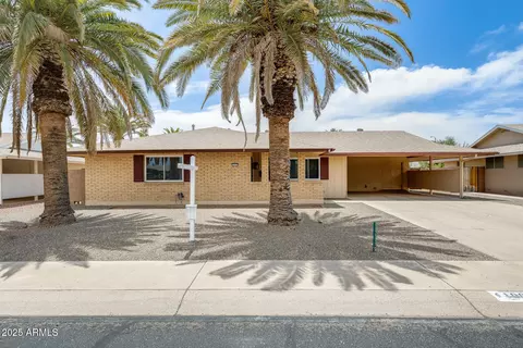 10607 W Salem Dr, Sun City, AZ 85351