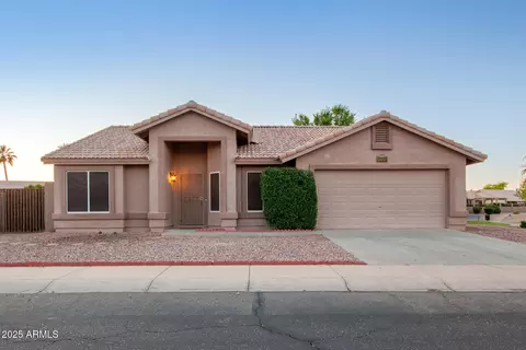 1220 S Wagon Wheel Dr, Chandler, AZ 85286