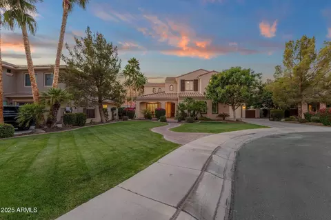 1356 E Flamingo Ct, Gilbert, AZ 85297