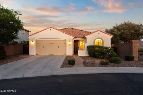 7973 S Peppertree Ct, Gilbert, AZ 85298