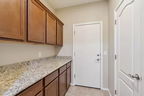 7973 S Peppertree Ct, Gilbert, AZ 85298 photo 21