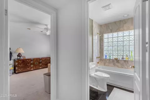 Entry Way - 4596 E Calle Ventura --, Phoenix, AZ 85018 photo 2 of 2