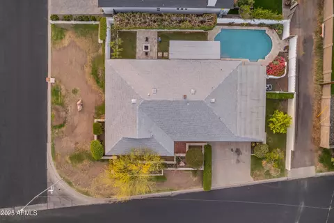 View/Area - 4596 E Calle Ventura --, Phoenix, AZ 85018 photo 5 of 5