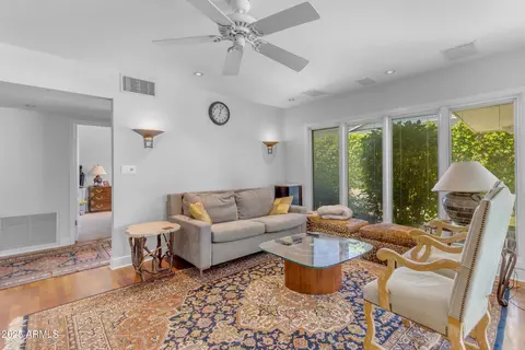 Living - 4596 E Calle Ventura --, Phoenix, AZ 85018 photo 1 of 2