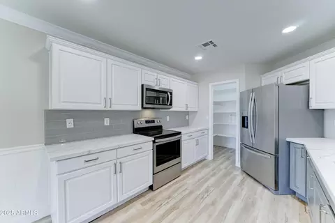 1361 E Sheffield Ave, Gilbert, AZ 85296 photo 12