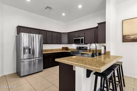 1554 E Kings Ct, Gilbert, AZ 85234 photo 10