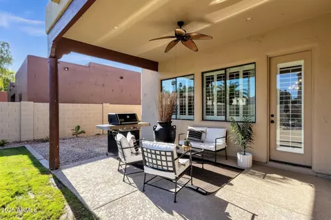 1554 E Kings Ct, Gilbert, AZ 85234 photo 39