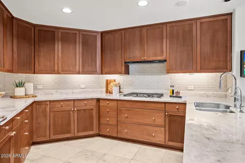 Kitchen - 2402 Esplanade Ln #204, Phoenix, AZ 85016 photo 3 of 7