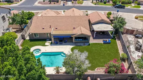 View/Area - 3060 E Hope St, Mesa, AZ 85213 photo 2 of 7