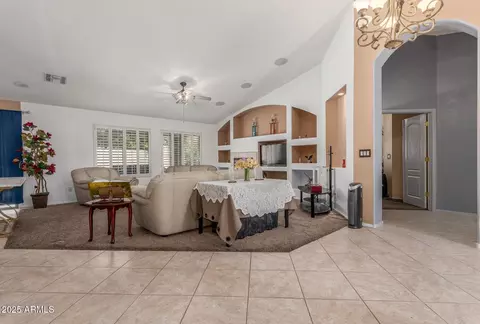 Entry Way - 3060 E Hope St, Mesa, AZ 85213 photo 2 of 5