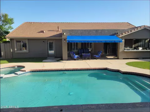 Exterior - 3060 E Hope St, Mesa, AZ 85213 photo 6 of 11