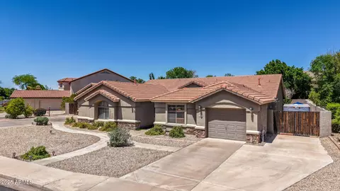 Exterior - 3060 E Hope St, Mesa, AZ 85213 photo 10 of 11