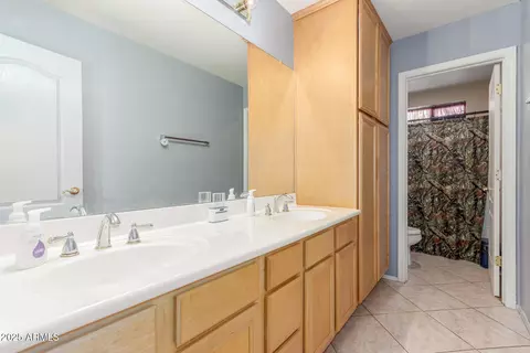 Bath - 3060 E Hope St, Mesa, AZ 85213 photo 3 of 4