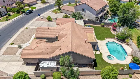 View/Area - 3060 E Hope St, Mesa, AZ 85213 photo 4 of 7