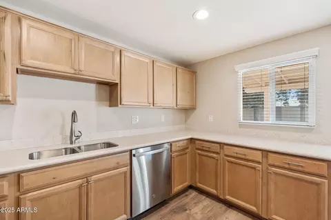 3624 E Hearn Rd, Phoenix, AZ 85032 photo 11
