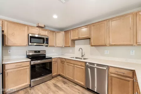 3624 E Hearn Rd, Phoenix, AZ 85032 photo 10