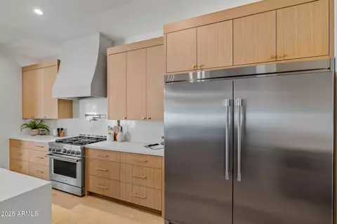 Kitchen - 4107 Edgemont Ave, Phoenix, AZ 85008 photo 2 of 4