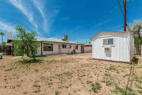 Exterior - 4531 N 12th Dr, Phoenix, AZ 85013 photo 6 of 6