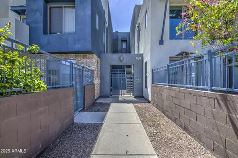 615 E Portland St #261, Phoenix, AZ 85004
