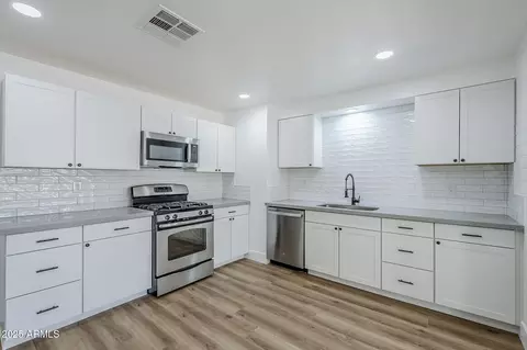 11237 W Kansas Ave, Youngtown, AZ 85363