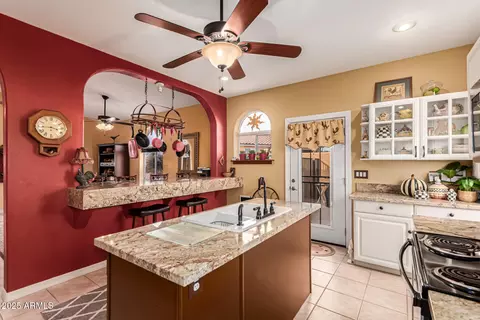 Kitchen - 5530 E Bell St, Apache Junction, AZ 85119 photo 4 of 4